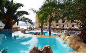 Porto Azzurro Aparthotel  3*